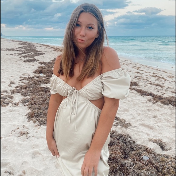 Meet your Posher, Sophie - Picture 1 of 1